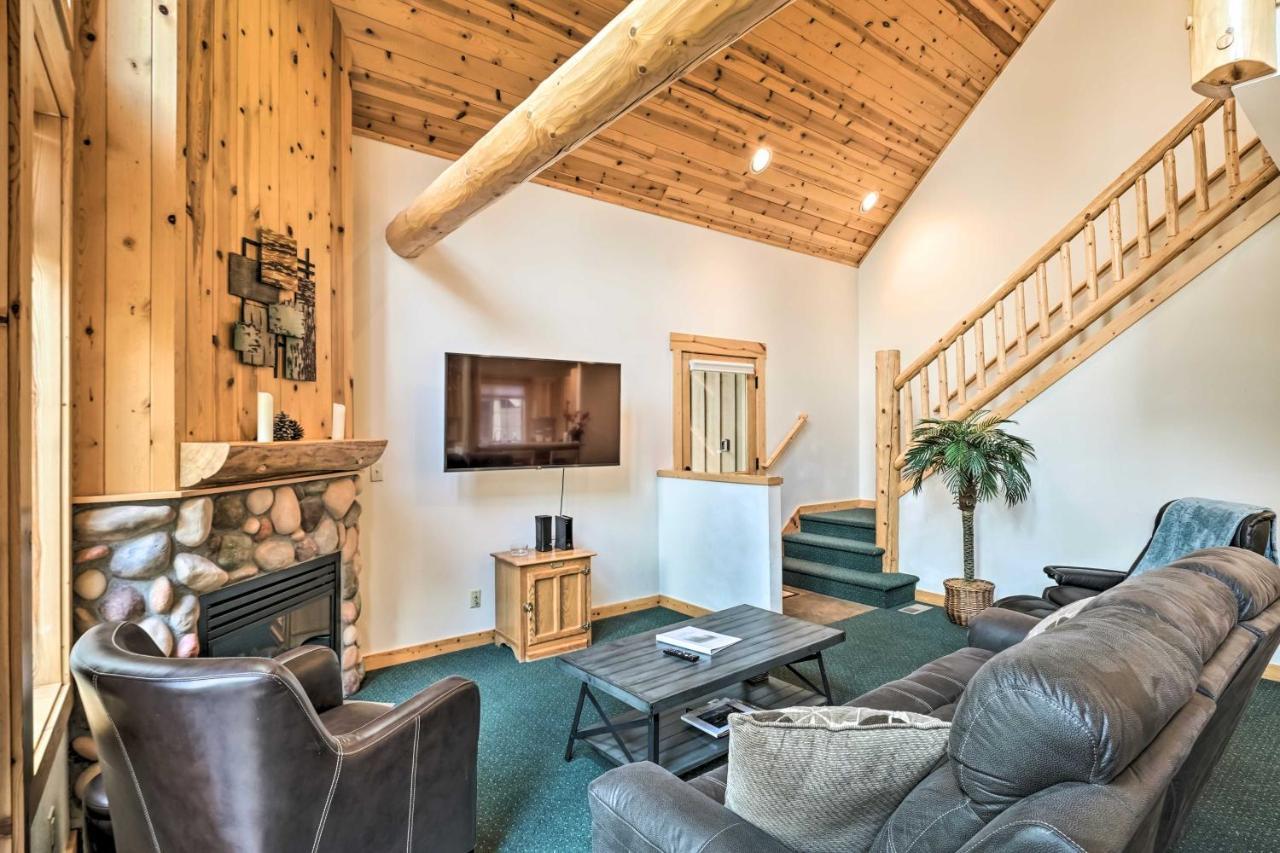 Chalet At Running Y Resort With Wraparound Deck! Klamath Falls Eksteriør bilde